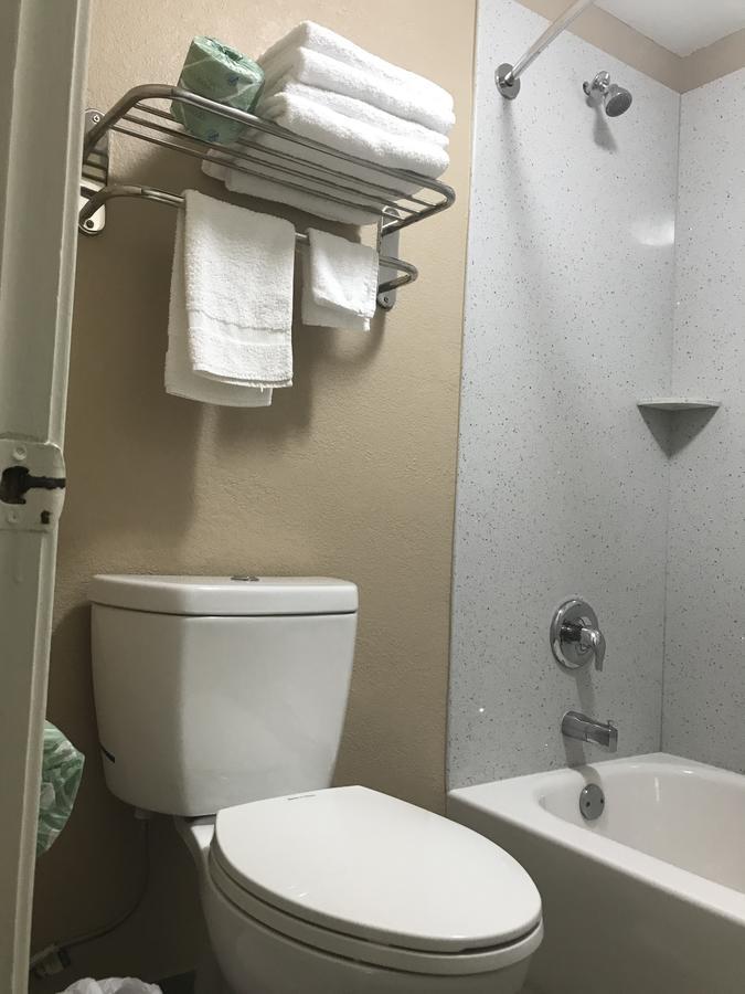 Siesta Inn Mcallen Eksteriør billede